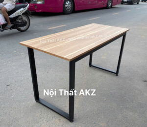 Bàn làm việc chân sắt U 1m4x60 mặt gỗ mfc (Khung đen)