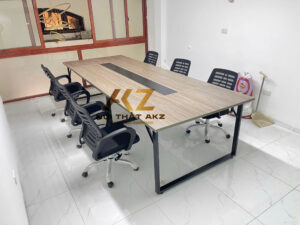 Bàn họp lớn chân sắt mặt gỗ mã BHKZ3212