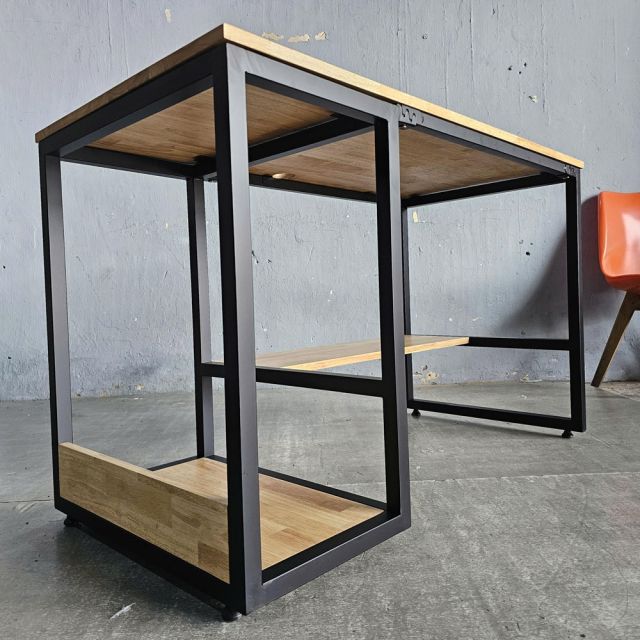 Bàn làm việc có ngăn kệ để CPU 120x60cm gỗ cao su COD68066-5