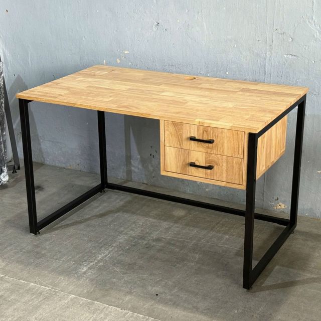 Bàn làm việc có ngăn kéo 120x70cm gỗ cao su BD68157-5