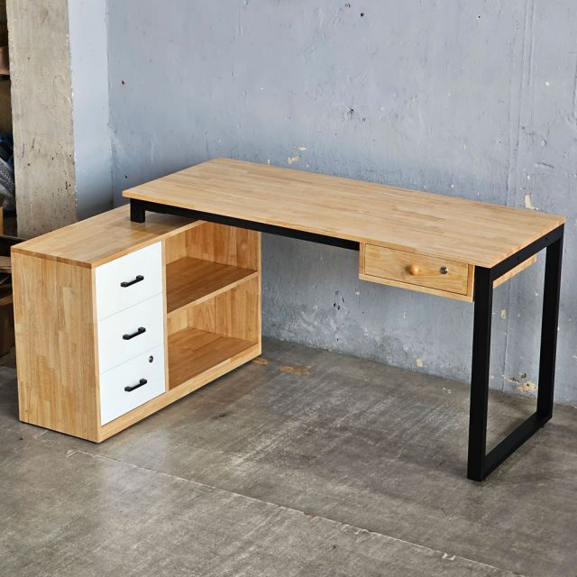 Bàn làm việc gác tủ 140x100cm gỗ cao su HBRT130