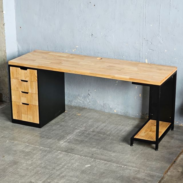 Bàn máy tính 180x60cm gỗ cao su chạy viền dày 34mm CD68044-